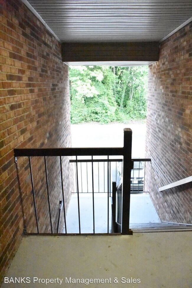 Building Photo - 3 br, 2 bath House - 200 Buckingham Lane #301