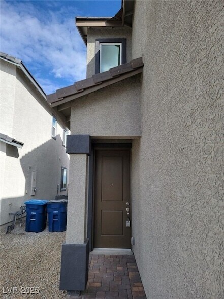 Foto del edificio - 8418 Sycamore Crk St