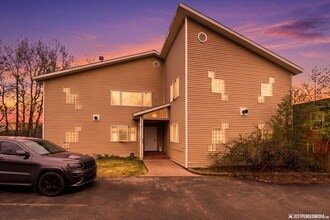 Building Photo - 540 Eyak Dr
