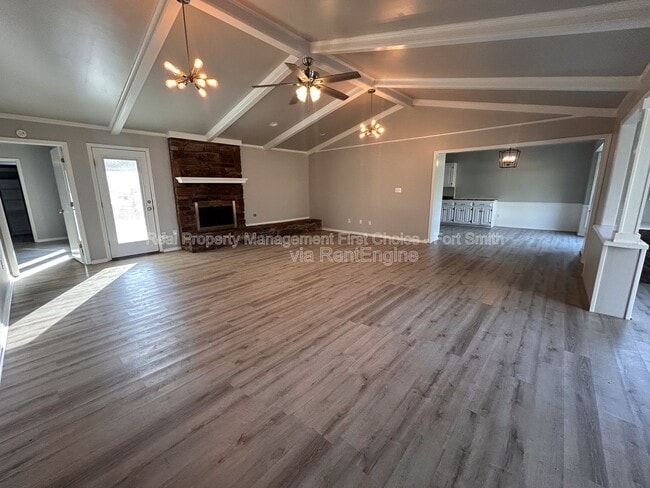 Building Photo - 8801 Meandering Way