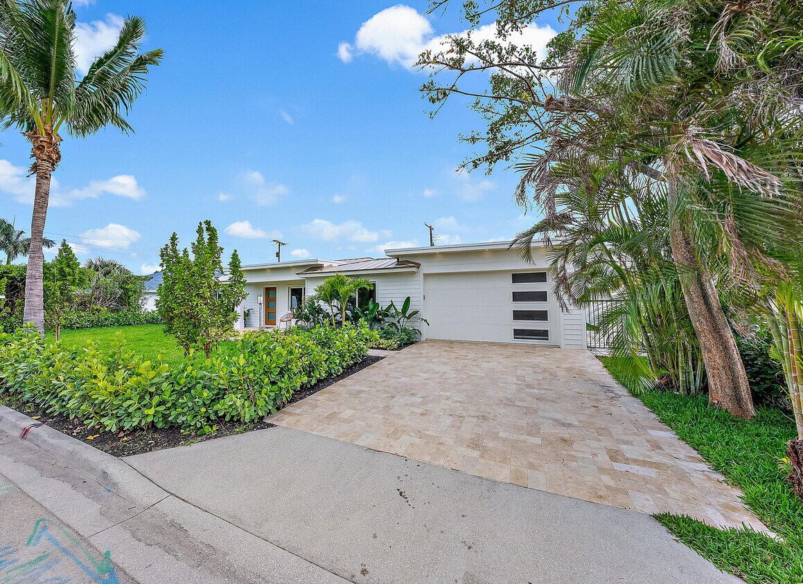 Foto principal - 310 Edmor Rd