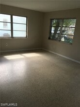 Building Photo - 914 San Remo Ave