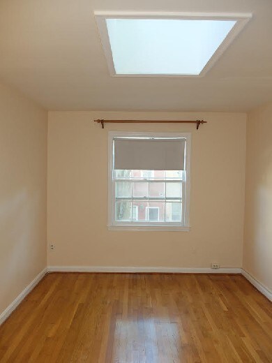 Building Photo - Charming 1BR townhouse in Foggy Bottom