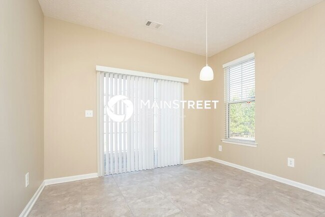 Foto del edificio - 3 Bedroom Pet-Friendly Home in Atlanta, GA with Main Street Renewal