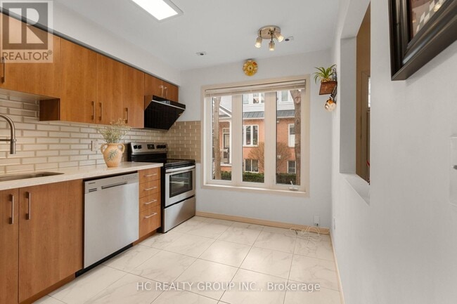 Building Photo - 83-583 Mondeo Dr