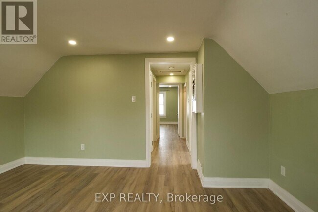 Building Photo - 1243 Langmuir Ave