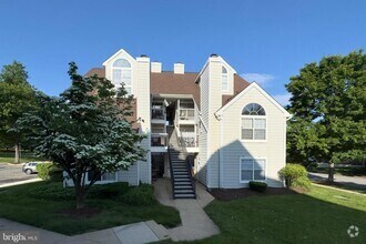 Building Photo - 15839 Easthaven Ct