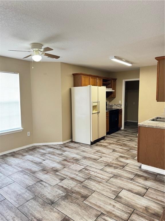 Building Photo - 510 Sun Meadow Dr