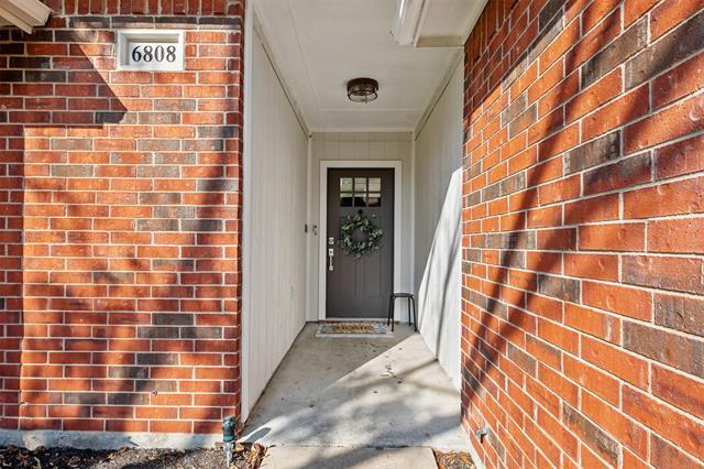 Building Photo - 6808 Cedar Shadow Dr