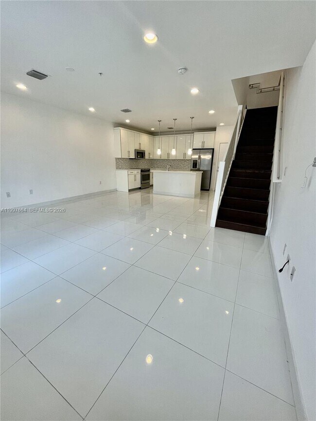 Foto del edificio - 2621 NE 212th Terrace