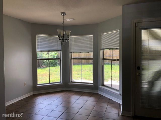 Building Photo - 3 br, 2 bath House - 13709 Lawton Ln