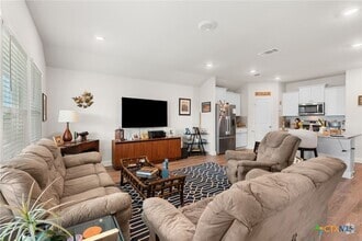 Building Photo - 1444 Acorn Wood