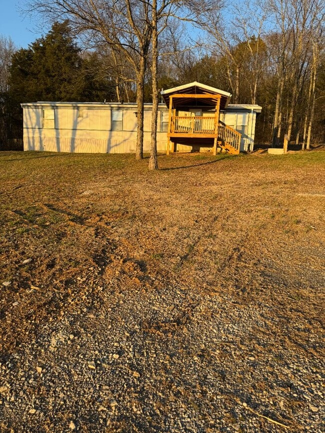 Building Photo - 2275 Spring Creek Rd