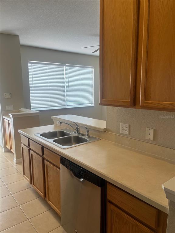 Foto del edificio - 8409 Leeland Archer Blvd