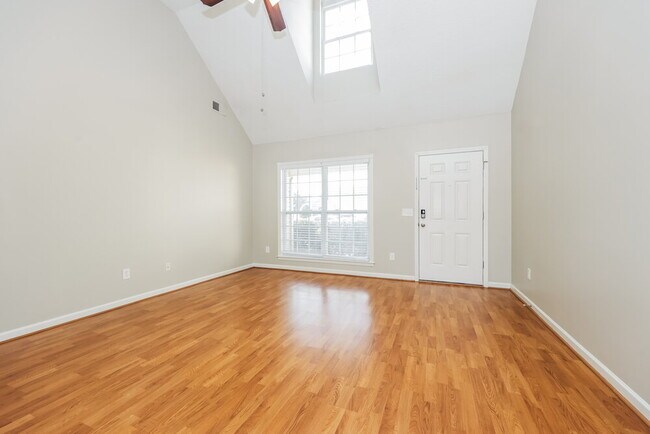 Building Photo - 3360 Cornerstone Dr