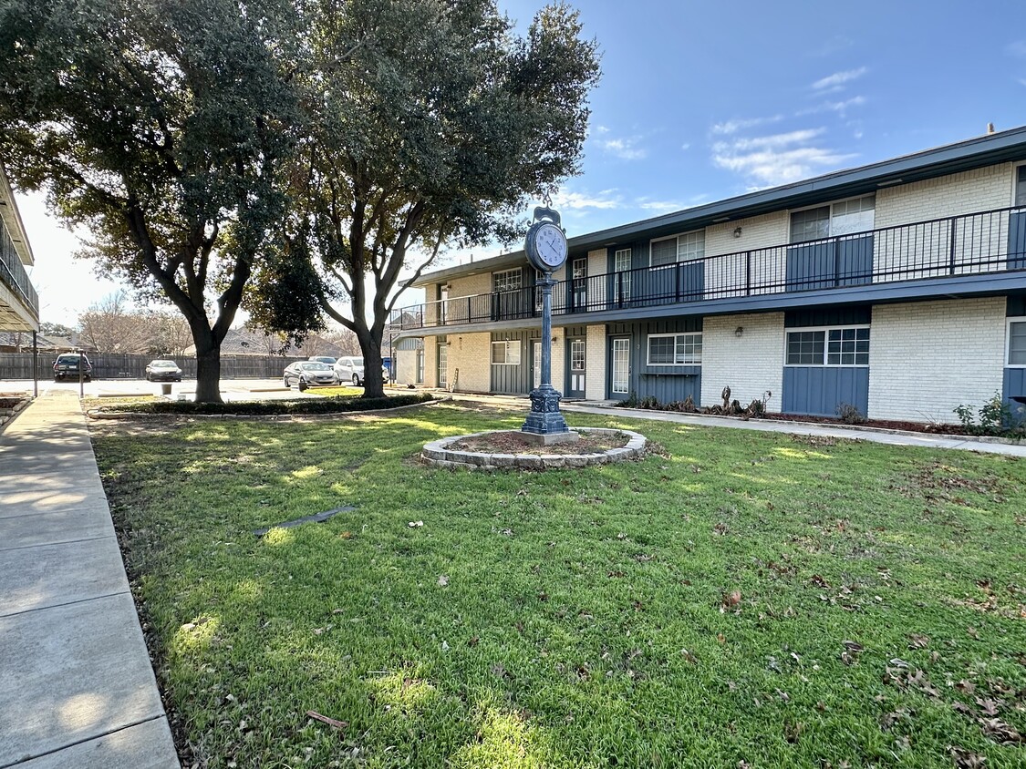 Primary Photo - WestWall Apartments