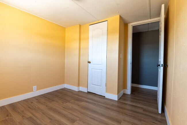 Foto del edificio - 125 Rd 5814