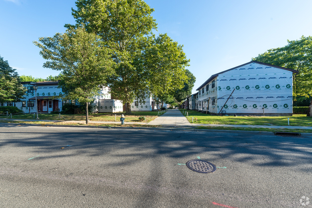 Primary Photo - Inwood Terrace