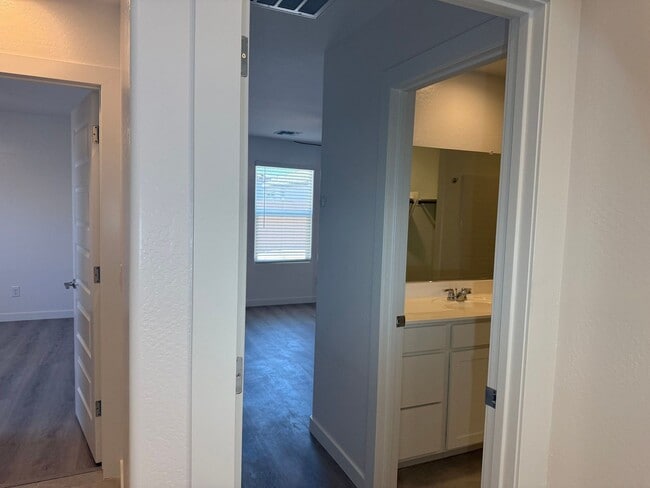 Building Photo - 36605 W Mondragone Ln