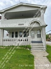 Building Photo - 3338 E 137th St
