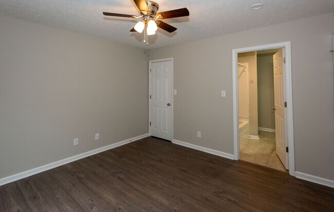 Building Photo - 5339 Avery Woods Ln