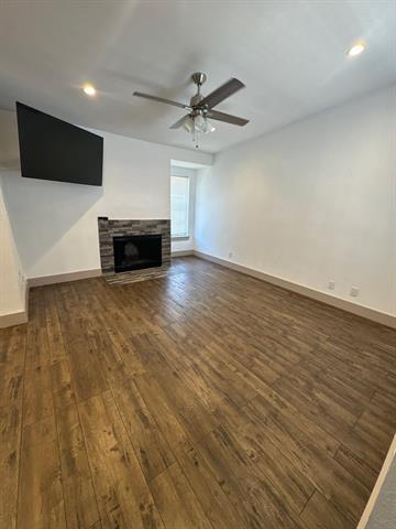 Foto del edificio - 4748 Old Bent Tree Ln