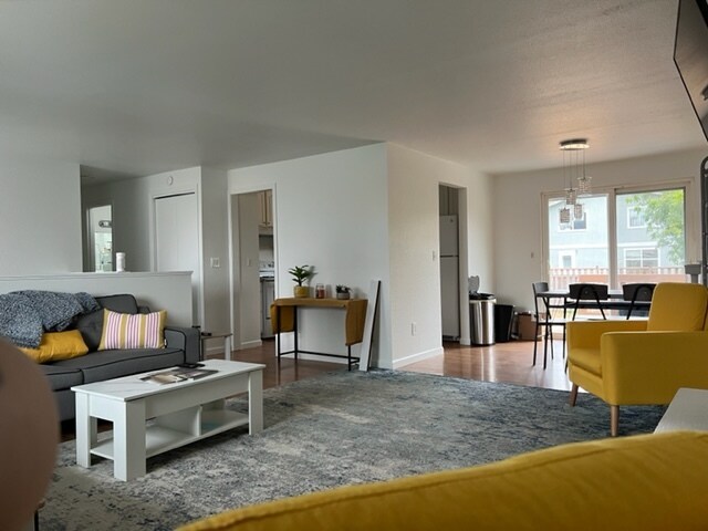 Foto del edificio - 1759 S Jackson Ave