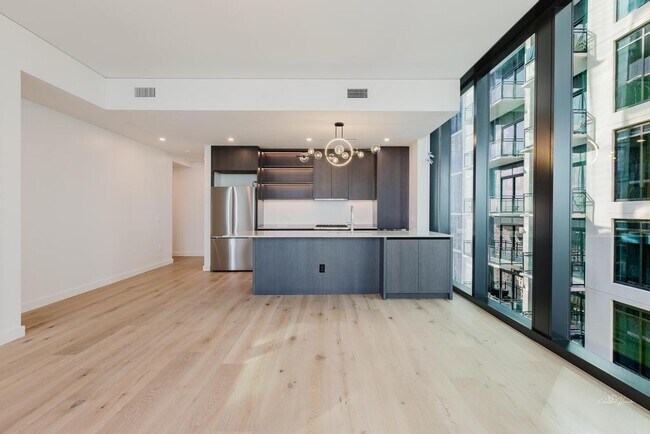 Foto del edificio - 610 Davis St