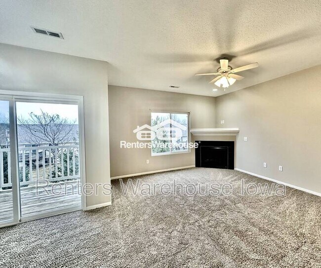 Foto del edificio - 2323 E Porter Ave