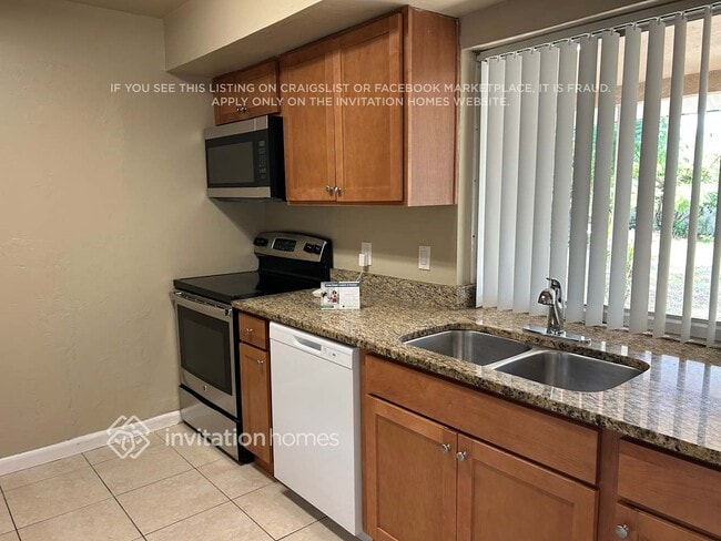 Foto del edificio - 212 SE 43rd Terrace