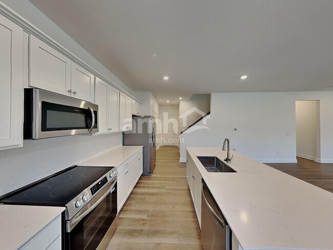 Building Photo - 206 Deanscroft Dr