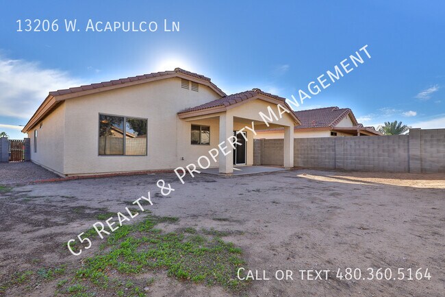 Building Photo - Adorable 3 Bedroom Surprise Home!