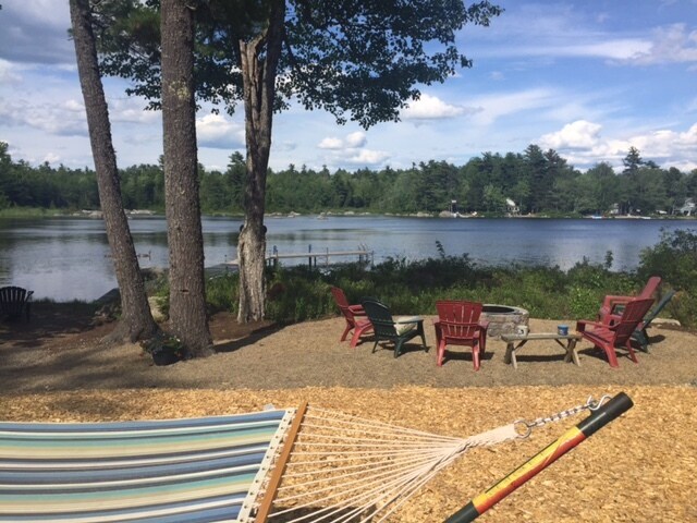 Disfrute de la fogata frente al lago - 88 Wildwood Dr