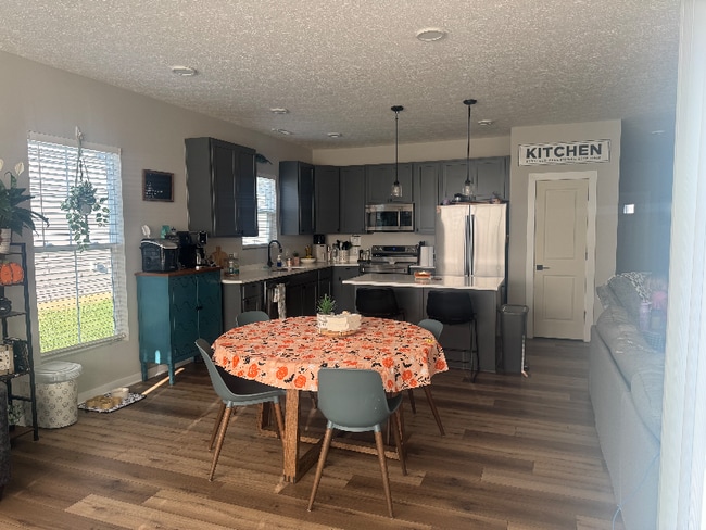 Building Photo - 566 Rochdale Run