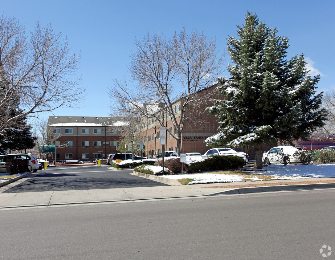 Exterior - Villas In Southgate