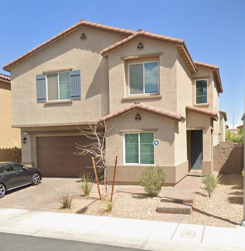 Primary Photo - 9790 Millington St