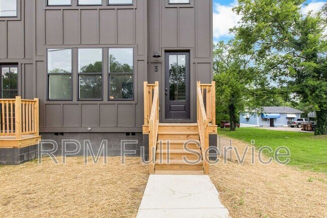 Building Photo - 4021 Clarksville Pike