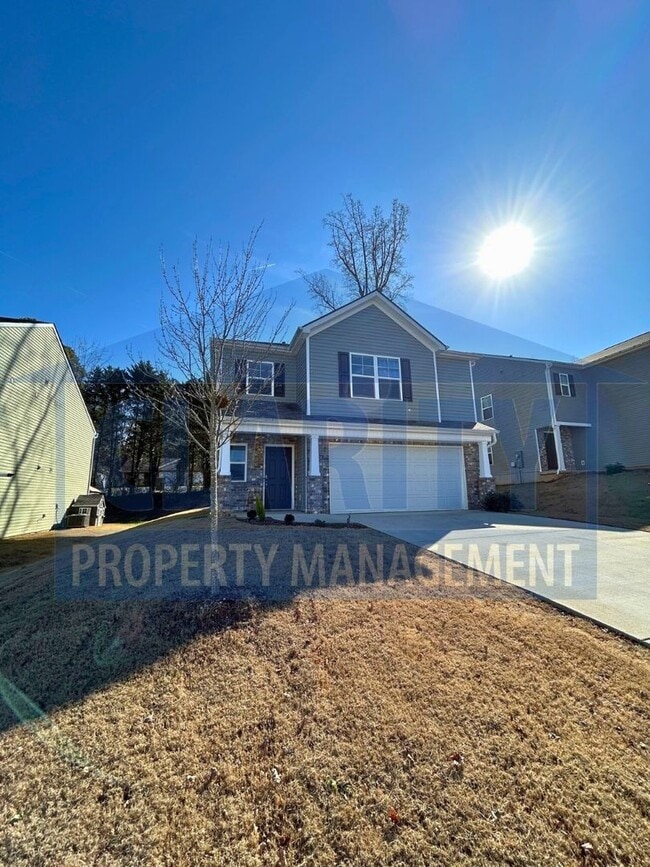 Foto del edificio - Beautiful 3 bedroom home in new North Cleveland neighborhood!