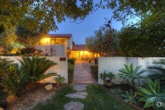 Building Photo - 2800 Maricopa Hwy