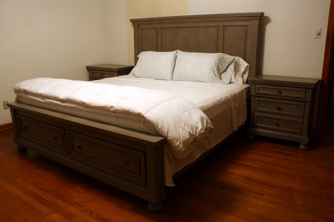 Bedroom 1 - 8354 South Ave