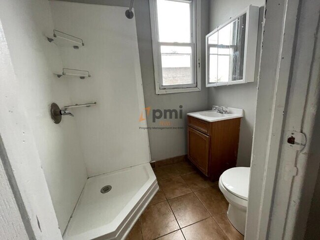 Foto del edificio - 4030 Pulaski St