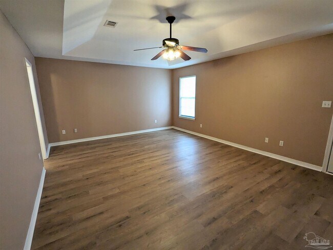 Foto del edificio - 7415 Lillie Ln