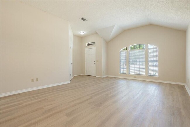Building Photo - 7813 Nairn Dr