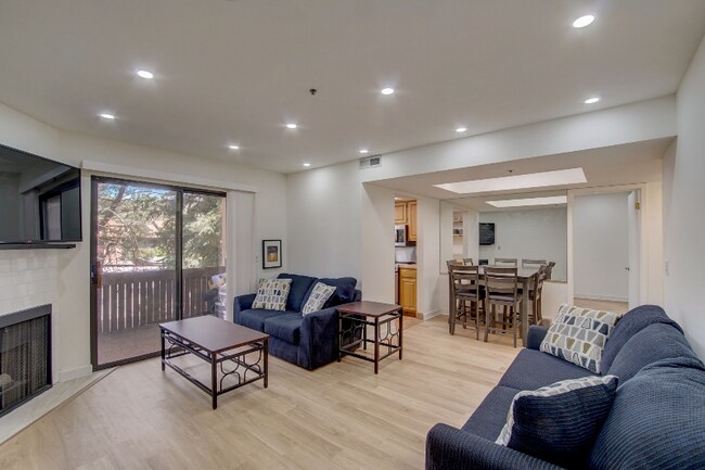 Foto del edificio - 6861 N 2200 W