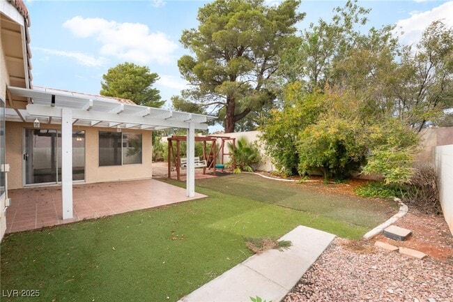 Foto del edificio - 8220 Desert Beach Dr