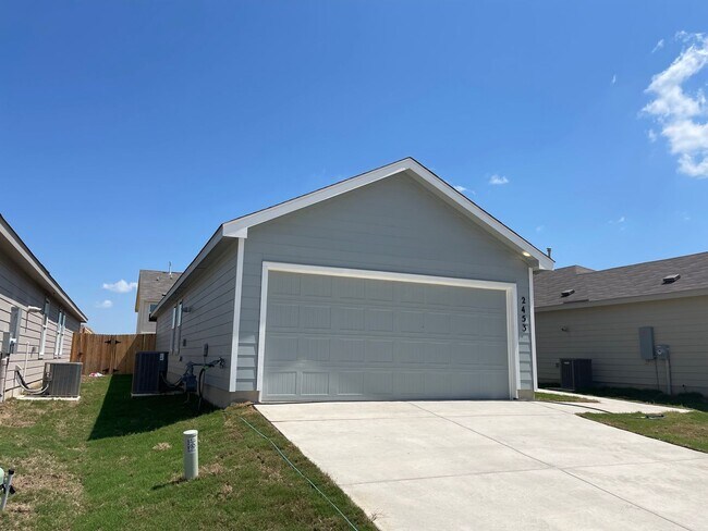 Foto del edificio - Beautiful 3/2 located in Parkside, NBTX