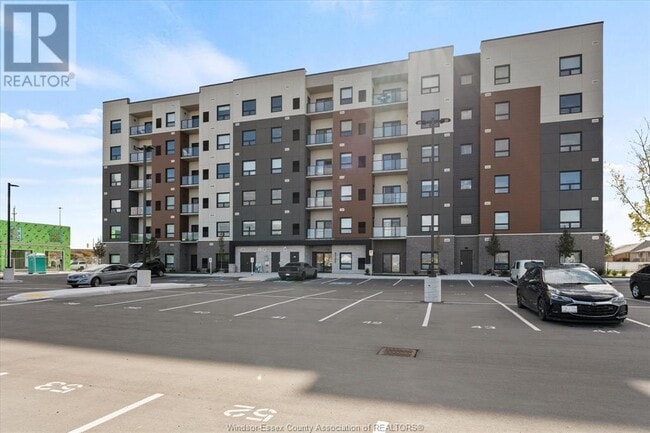 Building Photo - 4785 Walker Rd