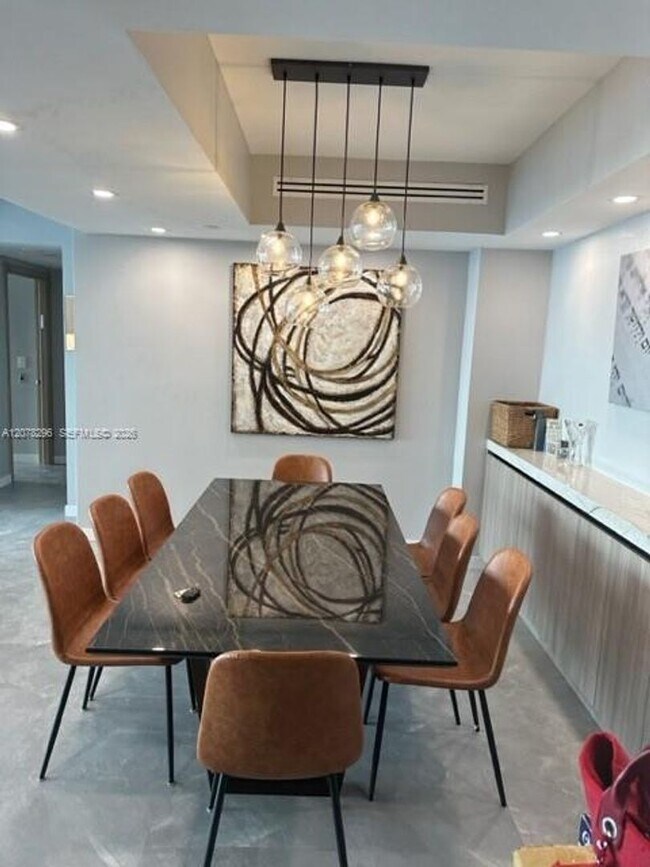 Foto del edificio - 19500 Turnberry Way