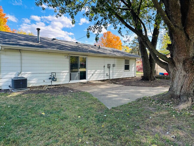 Foto del edificio - 2719 Kingsland Ct