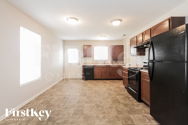 Foto del edificio - 11325 Arches Dr